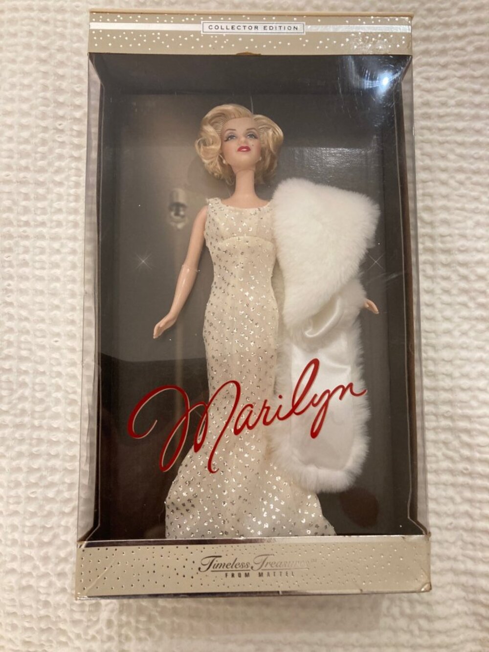 Mattel 2001 Marilyn Monroe Timeless Treasures Barbie Doll NIB